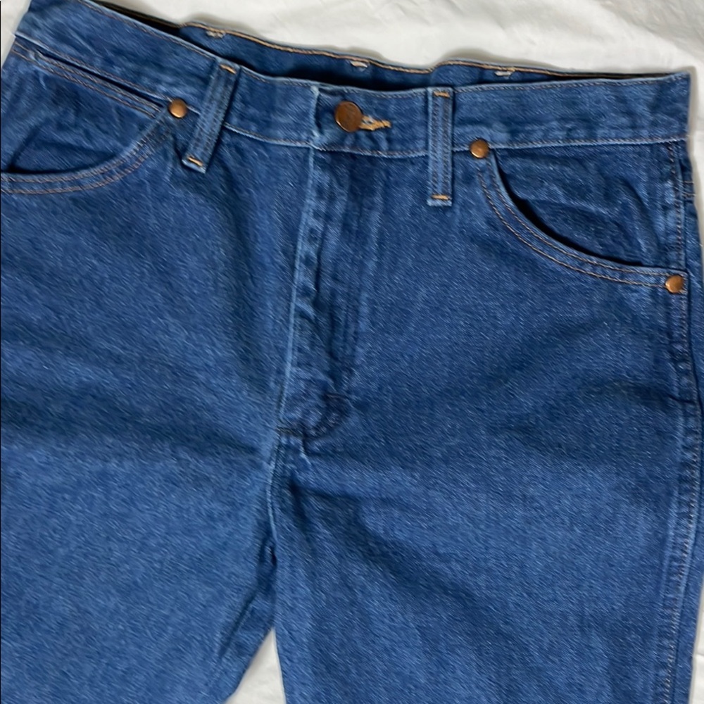 Wrangler men’s  32x30 Vintage men’s wranglers, blue jeans like new